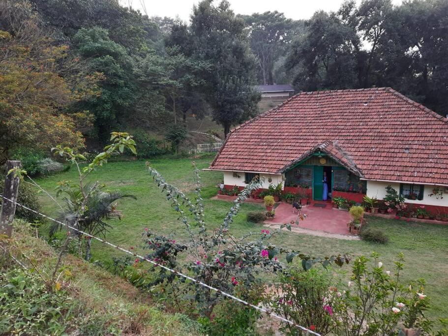 A Quaint Cottage With Rajah'S Seat View. Madikeri Dış mekan fotoğraf